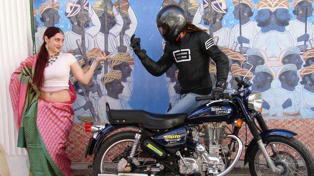 GASΟΛΟΓΙΕΣ #249 |    ΓΥΝΑΙΚΑ ΚΑΙ ΜΟΤΟΣΥΚΛΕΤΑ