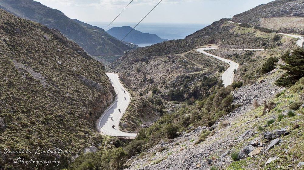 GASΟΛΟΓΙΕΣ #530 | ΚΟΠΗ ΤΣΗ ΠΙΤΑΣ 2016