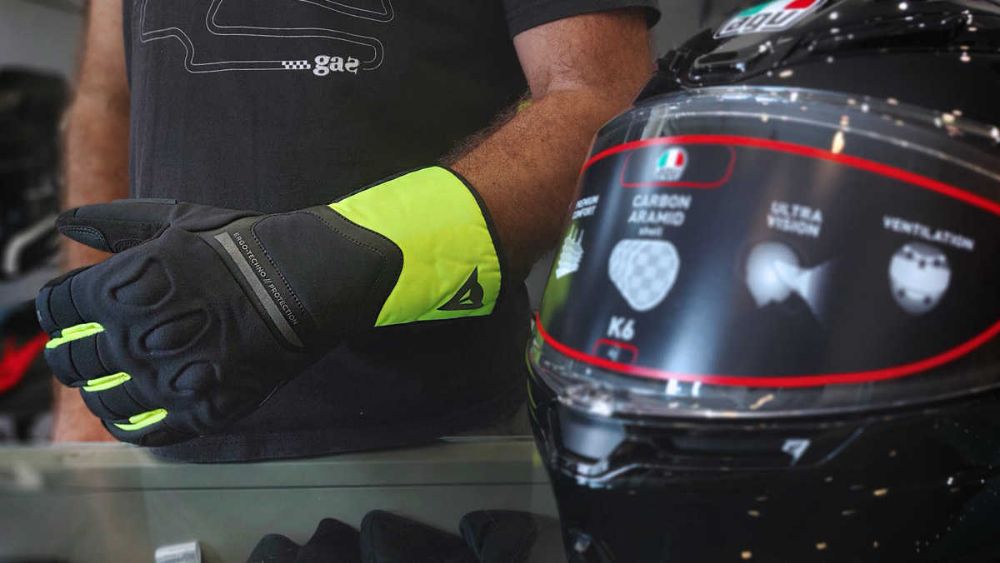 Τι γάντια μοτοσυκλέτας να επιλέξω;
