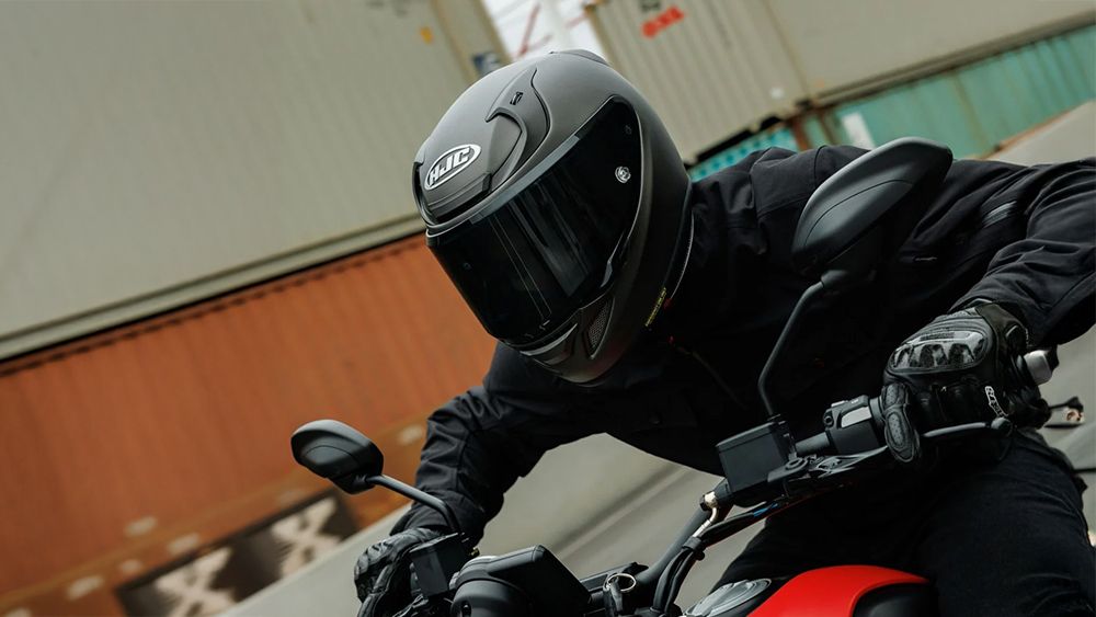 Τα καλύτερα full face κράνη μηχανής για το 2025