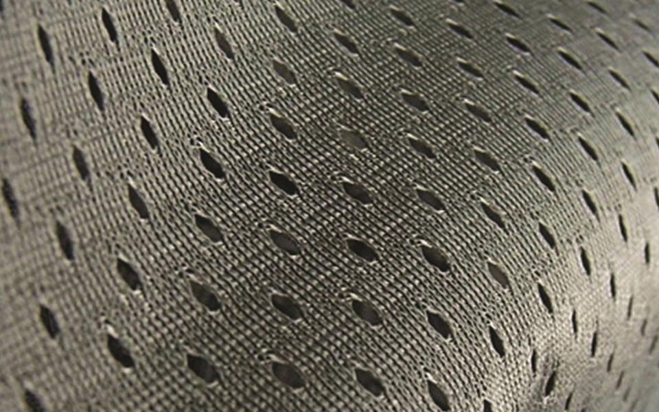 WHAT IS DAINESE NANOFEEL LINING